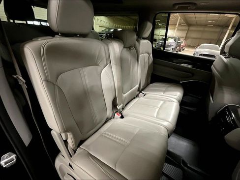 Used 2022 Jeep Wagoneer Series II w/ Premium Group I AWD/4WD image 26