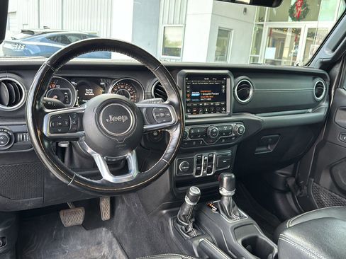 Used 2021 Jeep Gladiator Overland w/ Popular Equipment Package image 16