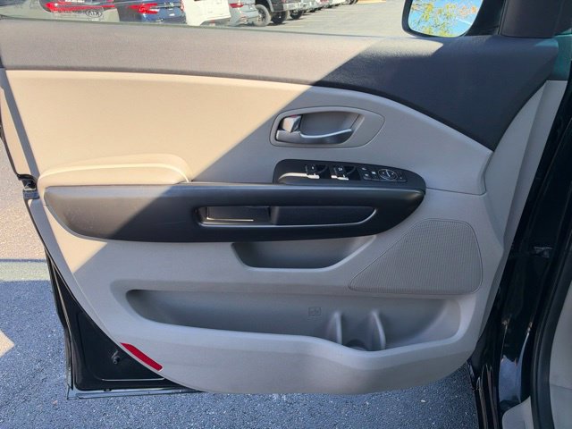 Used 2020 Kia Sedona EX FWD image 24