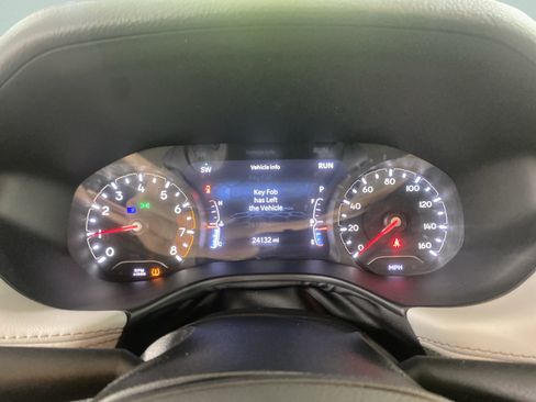 Used 2024 Jeep Compass Limited AWD/4WD image 18