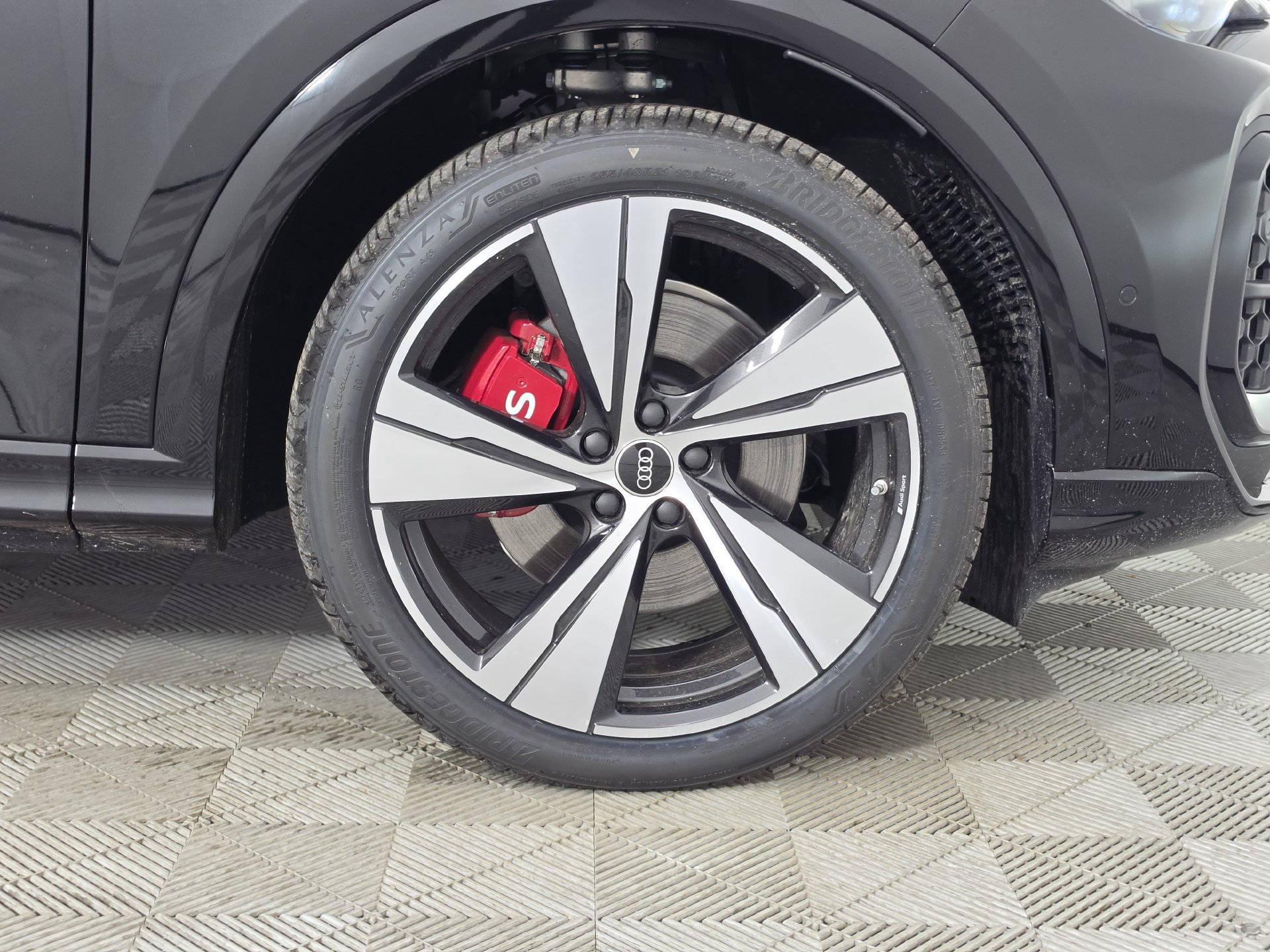 New 2026 Audi SQ5 Premium Plus AWD/4WD image 8