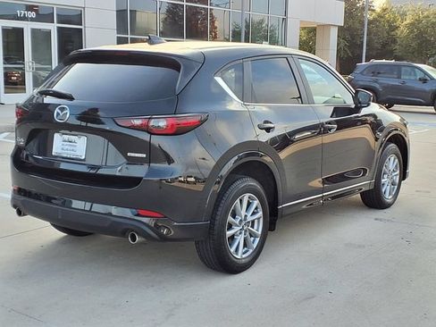 Used 2025 MAZDA CX-5 AWD 2.5 S w/ Select Package image 4