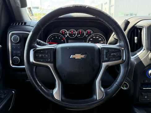 Used 2022 Chevrolet Silverado 2500 LTZ AWD/4WD image 6