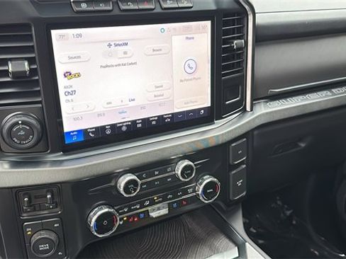 Used 2024 Ford F450 Platinum w/ FX4 Off-Road Package image 28