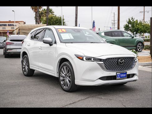 Used 2024 MAZDA CX-5 Signature AWD/4WD image 3