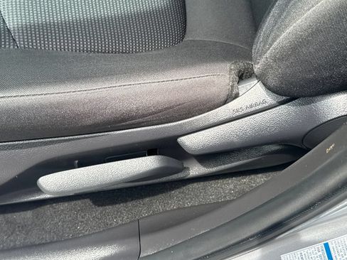 Used 2019 Toyota RAV4 LE w/ All Weather Liner Package AWD/4WD image 46