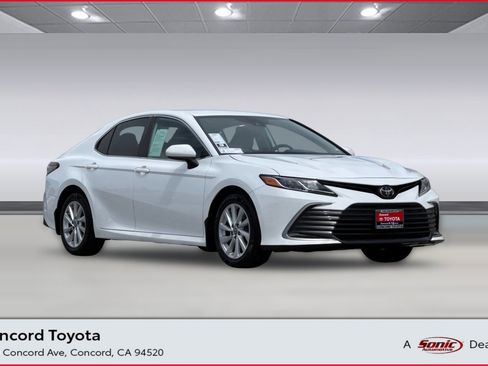 Used 2023 Toyota Camry LE w/ Protection Package (Q2) (TMS) FWD image 1