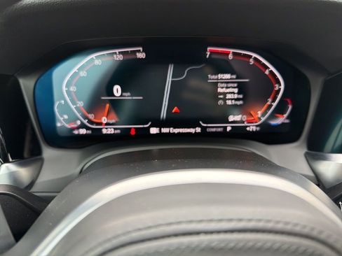 Used 2021 BMW 330i Sedan w/ M Sport Package RWD image 30