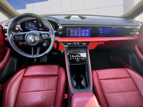 Used 2024 Porsche Macan 4 Electric image 14