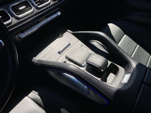 Used 2022 Mercedes-Benz GLE 350 4MATIC image 38