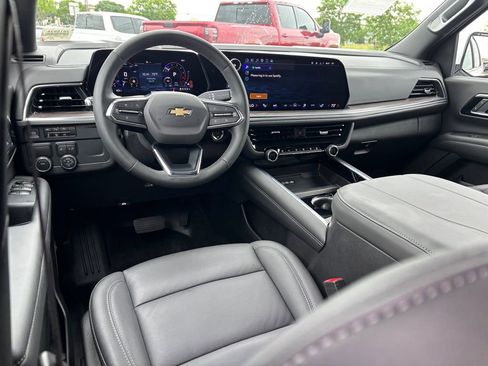 Certified 2025 Chevrolet Tahoe LT w/ Comfort Package RWD image 32