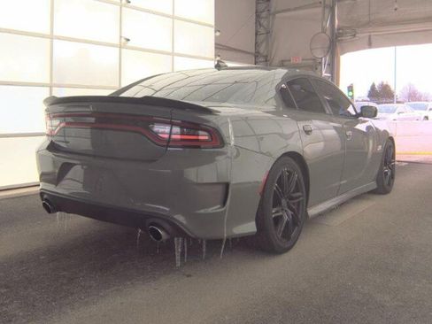 Used 2018 Dodge Charger R/T Scat Pack image 4