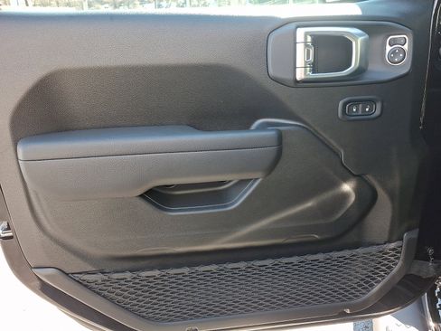 New 2026 Jeep Wrangler Sport S image 7