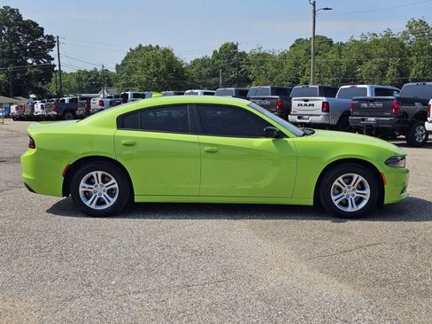 Used 2023 Dodge Charger SXT RWD image 8