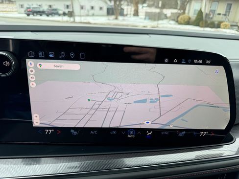 New 2026 Chevrolet Suburban RST image 31