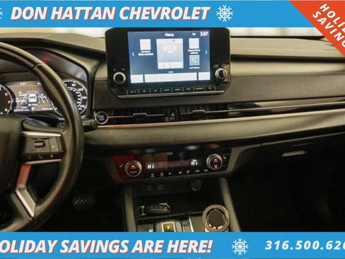 Used 2023 Mitsubishi Outlander SE image 8