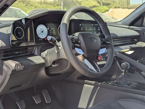 New 2025 Hyundai Elantra N image 14