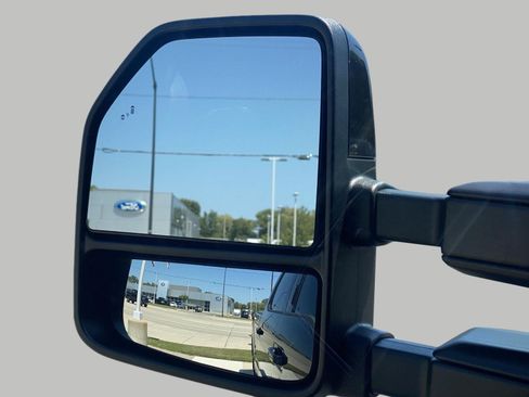 Used 2021 Ford F350 Lariat AWD/4WD image 18