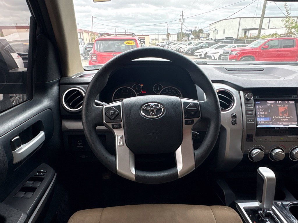 Used 2014 Toyota Tundra SR5 w/ SR5 Upgrade Package RWD image 20
