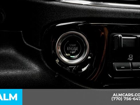 Used 2024 Chevrolet Silverado 3500 High Country image 32