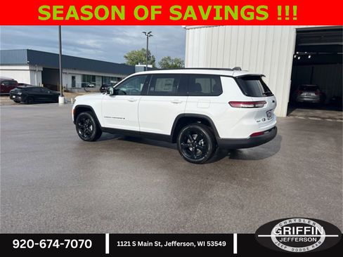 New 2025 Jeep Grand Cherokee L Limited w/ Luxury Tech Group II image 12