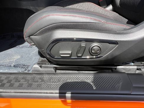 New 2025 Dodge Charger R/T w/ Sun & Sound Package image 17