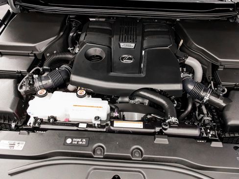 Used 2025 Lexus GX 550 image 27