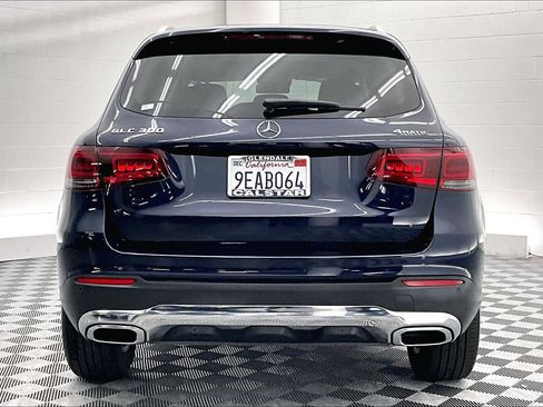 Certified 2022 Mercedes-Benz GLC 300 4MATIC image 3