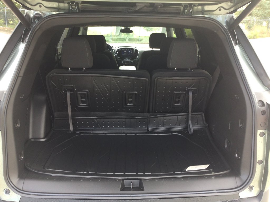 Used 2023 Chevrolet Traverse LT FWD image 31