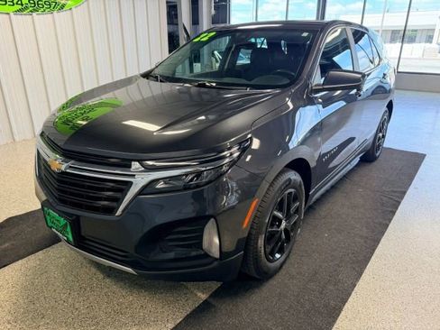 Used 2022 Chevrolet Equinox LT FWD image 1
