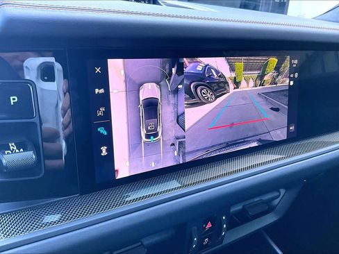 Used 2025 Porsche Cayenne GTS image 26