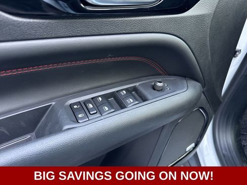 New 2025 Jeep Compass Trailhawk w/ Trailhawk Elite Group image 20