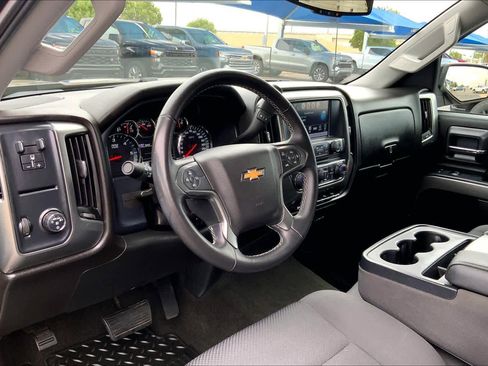 Used 2018 Chevrolet Silverado 1500 LT w/ Texas Edition RWD image 18