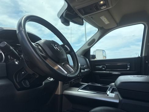 Used 2015 RAM 1500 Laramie w/ Convenience Group AWD/4WD image 36
