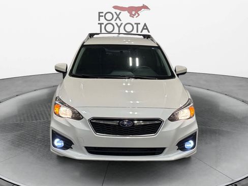 Used 2018 Subaru Impreza 2.0i Premium image 9
