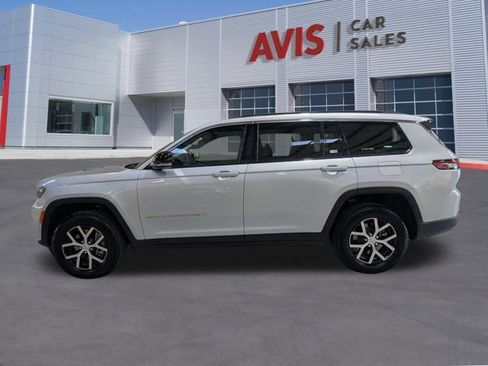 Used 2024 Jeep Grand Cherokee L Limited w/ Luxury Tech Group II image 10