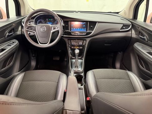 Used 2018 Buick Encore Preferred FWD image 29