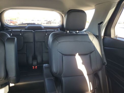 Used 2023 Ford Explorer XLT w/ Equipment Group 202A image 14