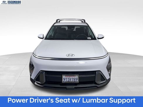 Certified 2025 Hyundai Kona SEL AWD/4WD image 8