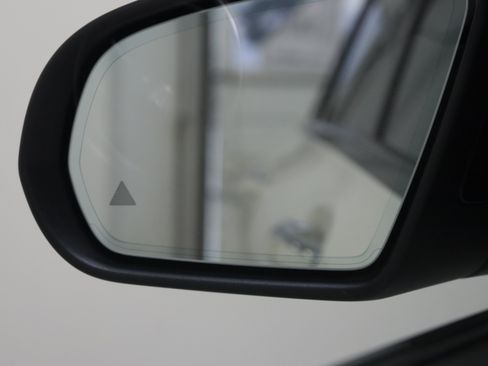 Used 2022 Mercedes-Benz GLC 300 image 24