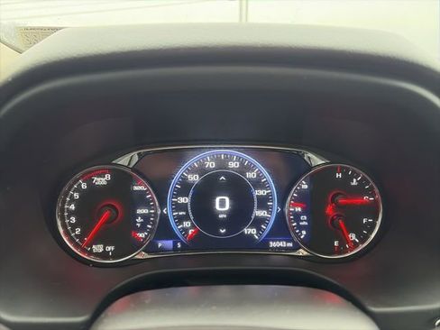 Used 2023 GMC Acadia Denali w/ Denali Technology Package image 14