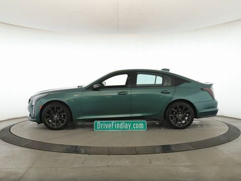 Used 2025 Cadillac CT5 V w/ Technology Package image 9