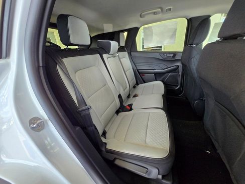 New 2025 Ford Escape Active w/ Cold Weather Package image 23