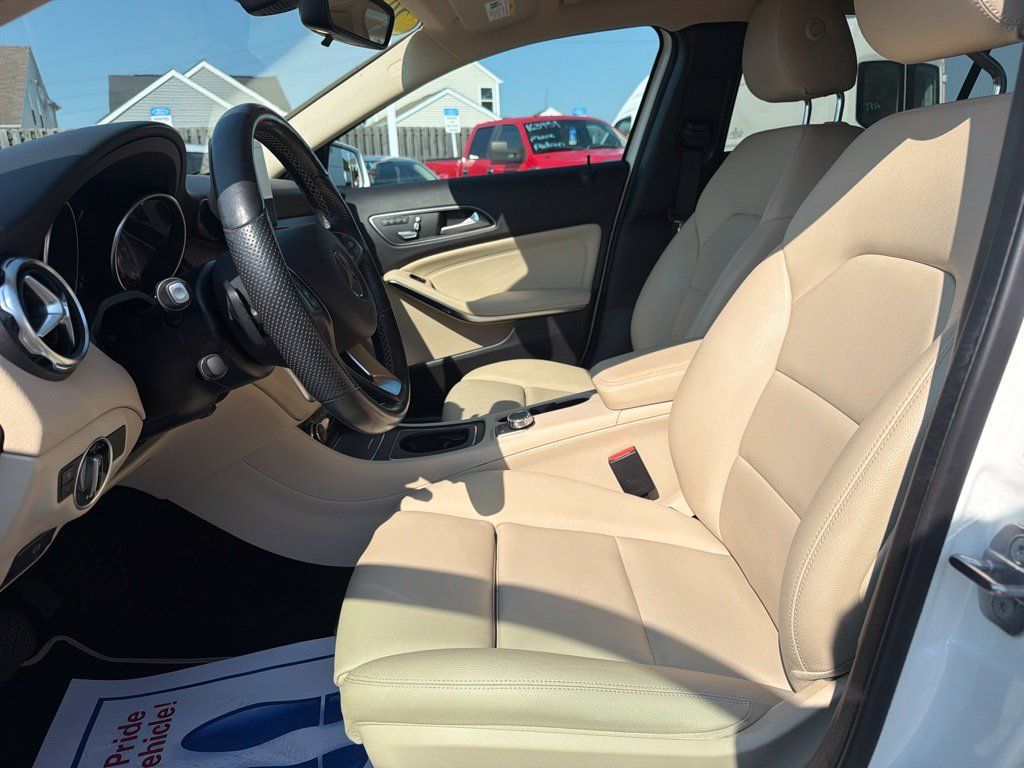 Used 2019 Mercedes-Benz GLA 250 4MATIC image 26