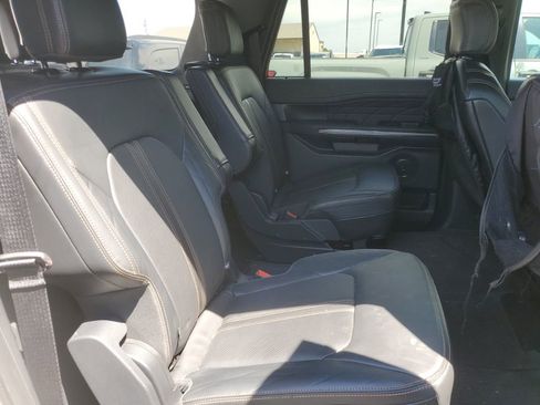 Used 2023 Ford Expedition Max Platinum RWD image 6