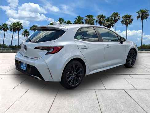 Used 2024 Toyota Corolla XSE FWD image 8