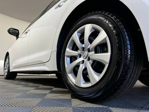 Certified 2025 Toyota Corolla LE image 22