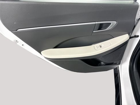 Used 2024 Hyundai Sonata SEL w/ Convenience Package image 26