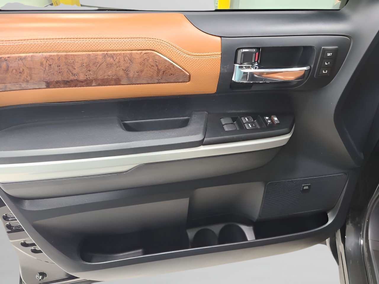 Used 2018 Toyota Tundra 1794 Edition AWD/4WD image 22