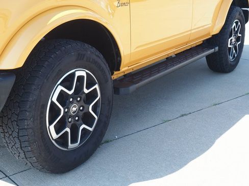 Used 2021 Ford Bronco Outer Banks image 10